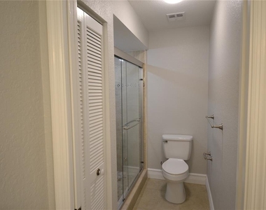 1801 E Lake Road - Photo Thumbnail 28