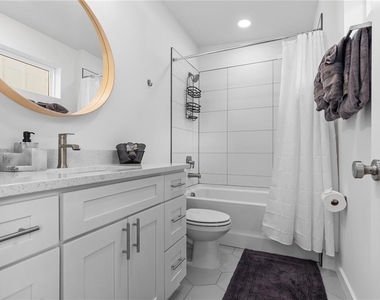 39 Florida Avenue - Photo Thumbnail 21
