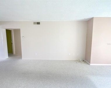 1370 Heather Ridge Boulevard - Photo Thumbnail 8