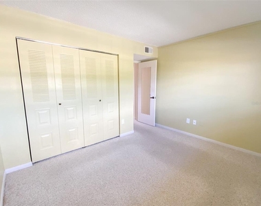 1370 Heather Ridge Boulevard - Photo Thumbnail 16