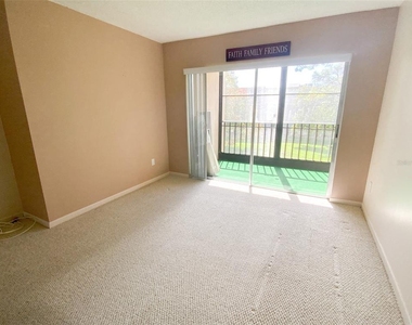 1370 Heather Ridge Boulevard - Photo Thumbnail 9
