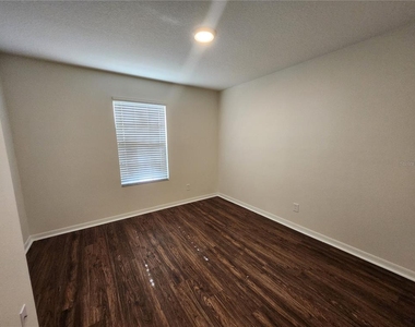9333 Stone River Place - Photo Thumbnail 30