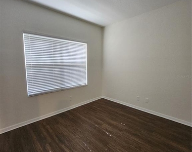 9333 Stone River Place - Photo Thumbnail 12