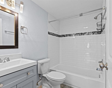 13916 Sommers Avenue - Photo Thumbnail 24