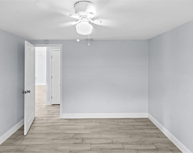 13916 Sommers Avenue - Photo Thumbnail 26