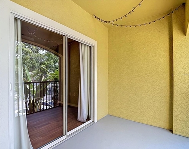 10201 Courtney Palms Boulevard - Photo Thumbnail 25