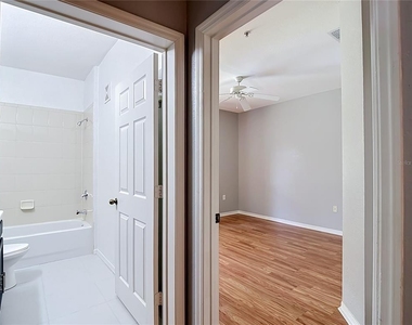 10201 Courtney Palms Boulevard - Photo Thumbnail 15