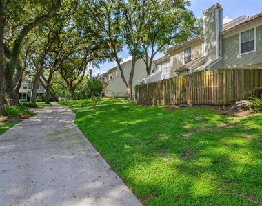 11325 Stratton Park Drive - Photo Thumbnail 23