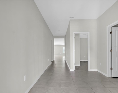16568 Delia Street - Photo Thumbnail 8