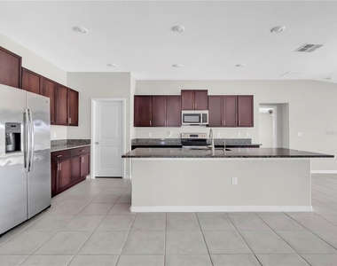 16568 Delia Street - Photo Thumbnail 17