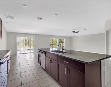 16568 Delia Street - Photo Thumbnail 21