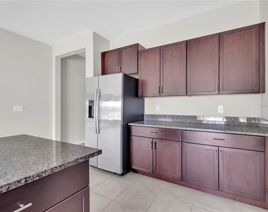 16568 Delia Street - Photo Thumbnail 20