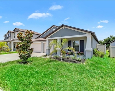 16568 Delia Street - Photo Thumbnail 3