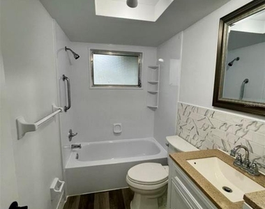 3331 Monticello Street - Photo Thumbnail 5