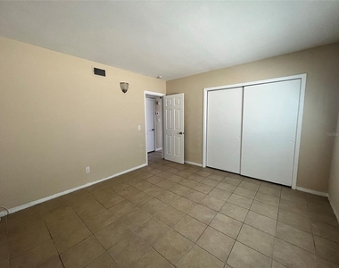 12175 3rd Street E - Photo Thumbnail 8