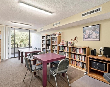 3211 W Swann Avenue - Photo Thumbnail 18