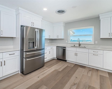 510 55th Avenue - Photo Thumbnail 22
