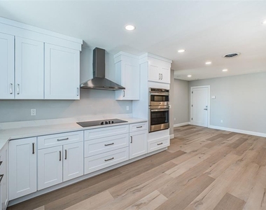 510 55th Avenue - Photo Thumbnail 25