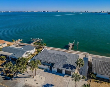 510 55th Avenue - Photo Thumbnail 4