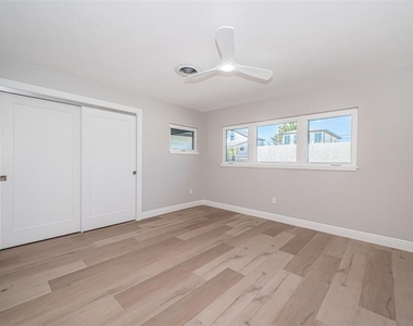 510 55th Avenue - Photo Thumbnail 42