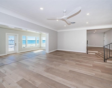 510 55th Avenue - Photo Thumbnail 17