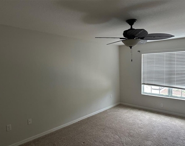 2800 Birchcreek Drive - Photo Thumbnail 16