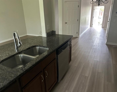2800 Birchcreek Drive - Photo Thumbnail 14