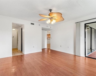 108 Woodlands Court - Photo Thumbnail 12