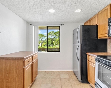108 Woodlands Court - Photo Thumbnail 5