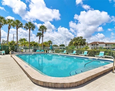 108 Woodlands Court - Photo Thumbnail 26