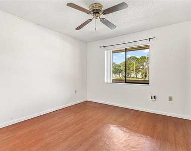 108 Woodlands Court - Photo Thumbnail 9