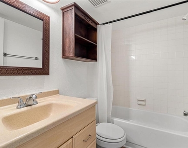 108 Woodlands Court - Photo Thumbnail 8