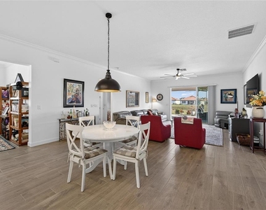 17216 Scuba Crest Street - Photo Thumbnail 12