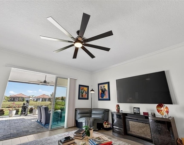 17216 Scuba Crest Street - Photo Thumbnail 36