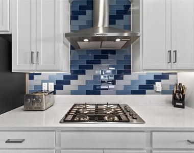 17216 Scuba Crest Street - Photo Thumbnail 8