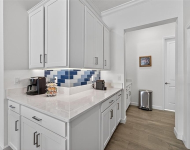 17216 Scuba Crest Street - Photo Thumbnail 9