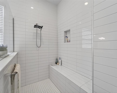 17216 Scuba Crest Street - Photo Thumbnail 34