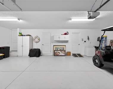17216 Scuba Crest Street - Photo Thumbnail 46