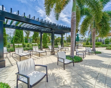 17216 Scuba Crest Street - Photo Thumbnail 62