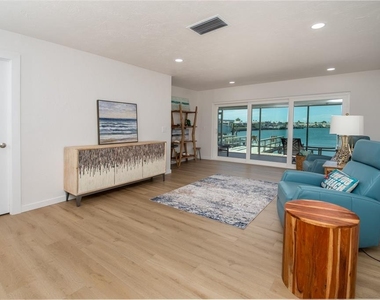 128 Boca Ciega Point Boulevard N - Photo Thumbnail 26