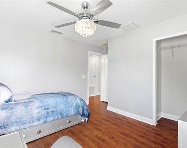 2734 Silvermoss Drive - Photo Thumbnail 42