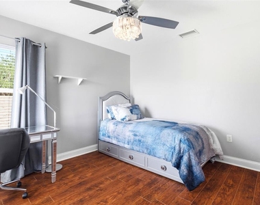 2734 Silvermoss Drive - Photo Thumbnail 41