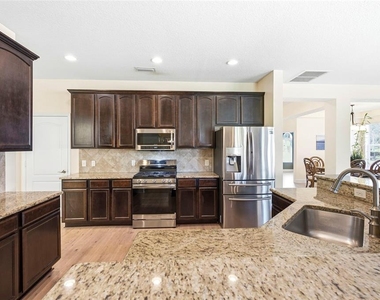 2734 Silvermoss Drive - Photo Thumbnail 19