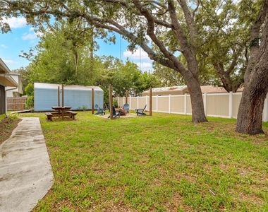 9063 Pemberton Street - Photo Thumbnail 30