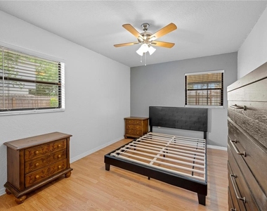 9063 Pemberton Street - Photo Thumbnail 27