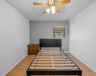 9063 Pemberton Street - Photo Thumbnail 28