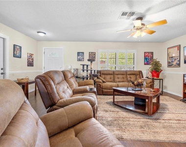 9063 Pemberton Street - Photo Thumbnail 8