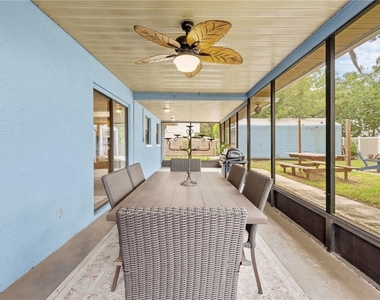 9063 Pemberton Street - Photo Thumbnail 16