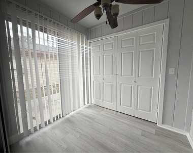 1231 Illinois Avenue - Photo Thumbnail 16