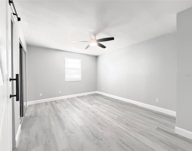 1231 Illinois Avenue - Photo Thumbnail 5